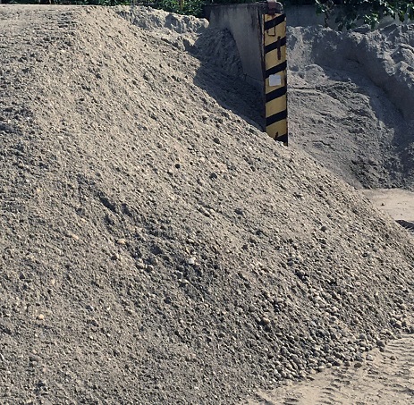 Termőföld, sóder, homok, kulékavics, andezit szállítása